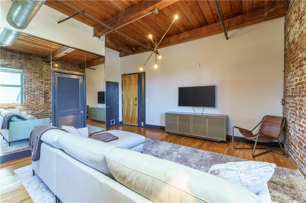 490 Marietta Street NW 310
