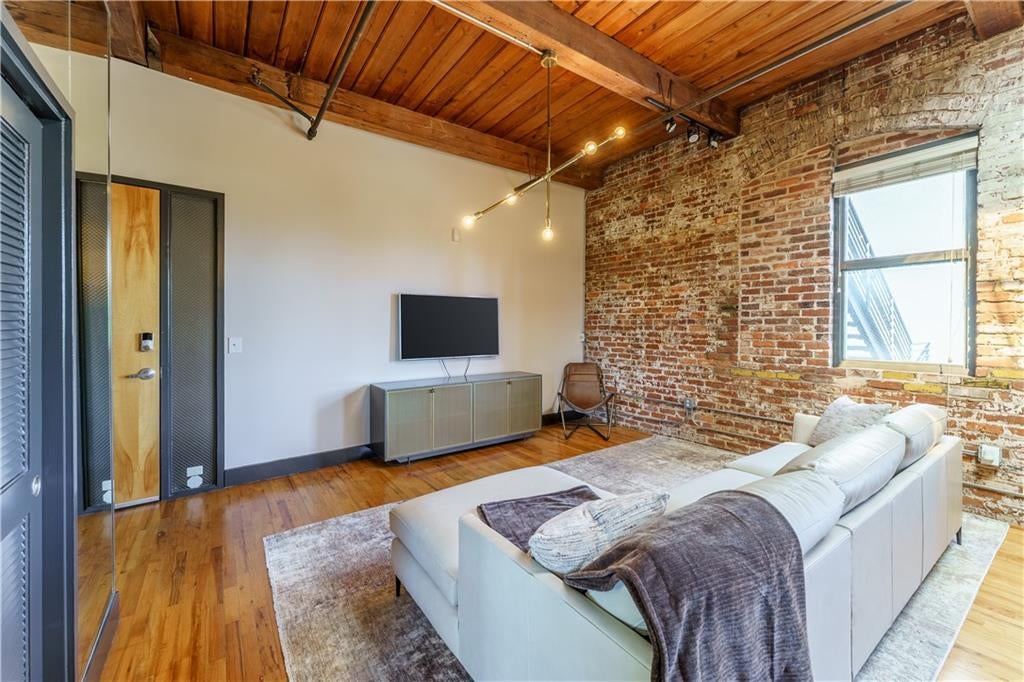 490 Marietta Street NW 310