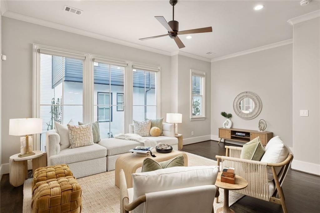 2060 Telfair Circle NE