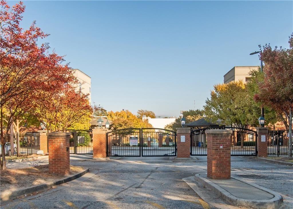 898 Oak Street SW 3108