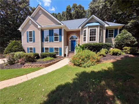 Homes For Sale - 7830 Mosswood Lane<br/> Gainesville, GA 30506
