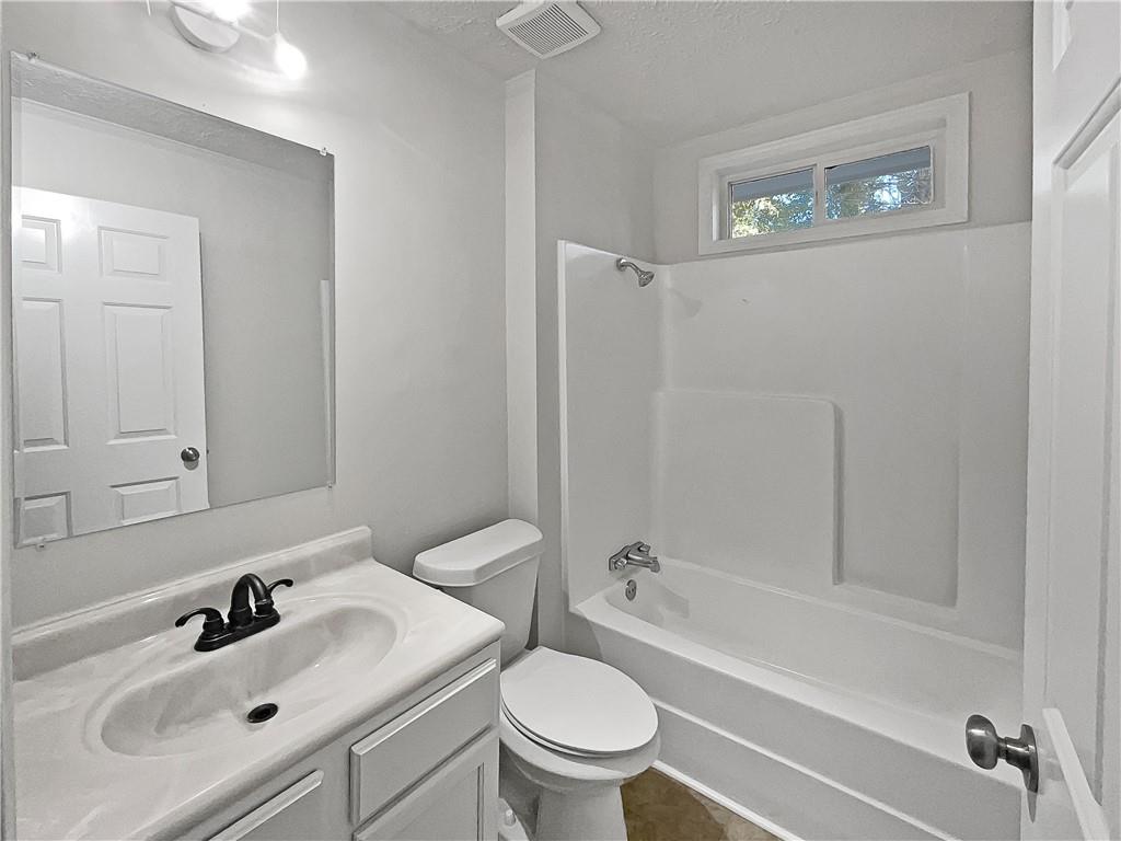 4425 Amy Road, Snellville, Georgia image 14