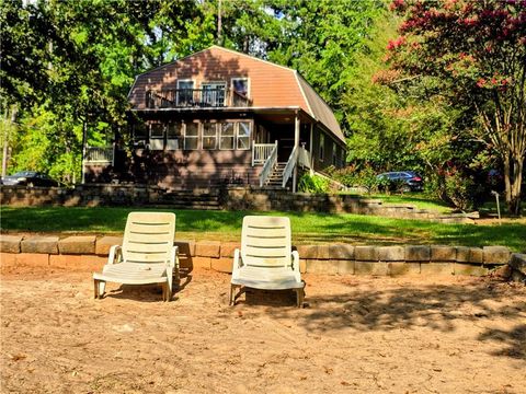 A home in Monticello