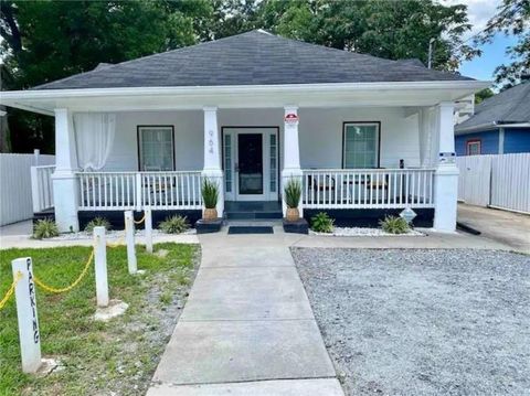 964 Mayson Turner Road NW Atlanta GA 30314