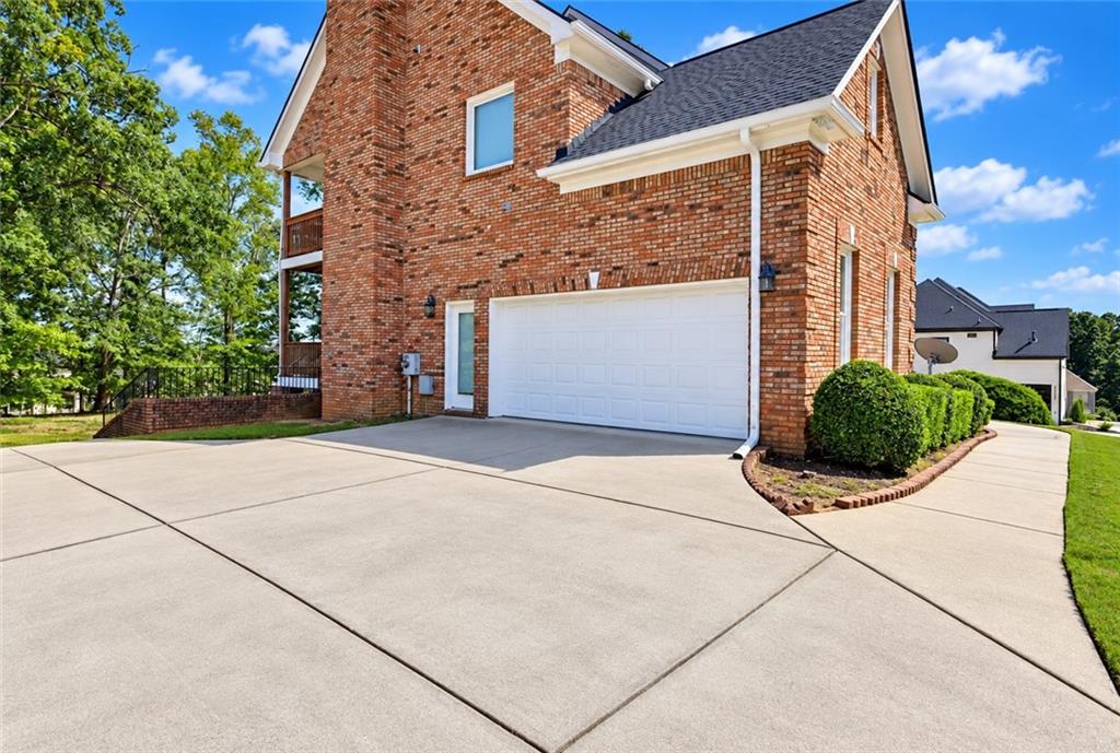 144 Chapel Ridge Drive