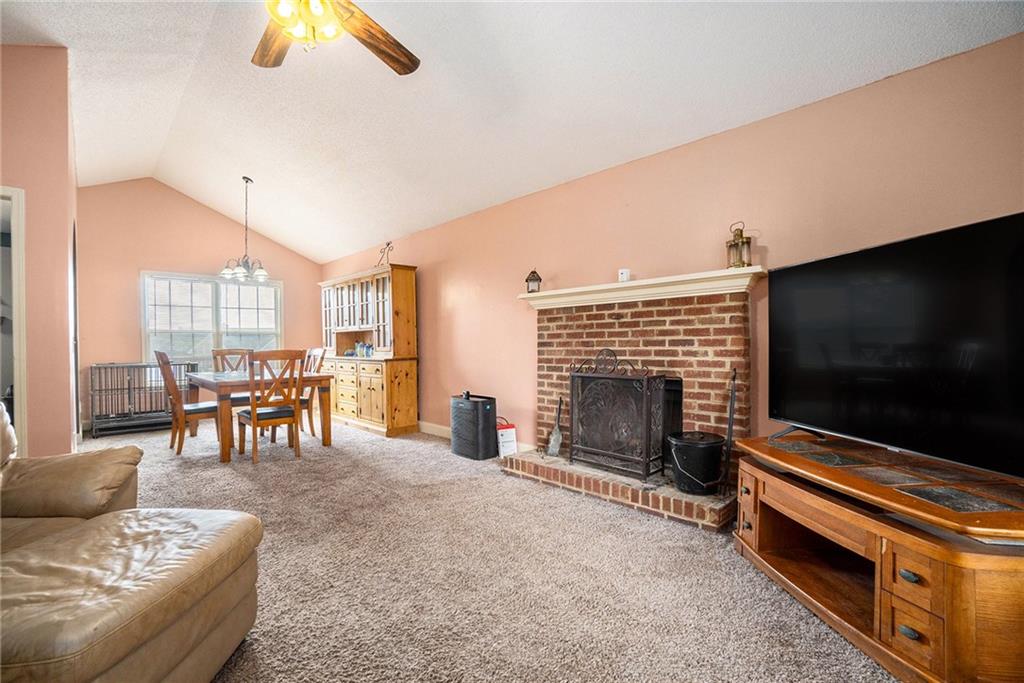 81 Law Road NW