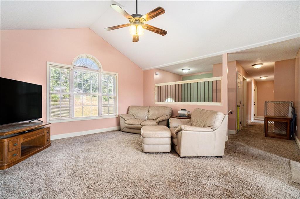 81 Law Road NW
