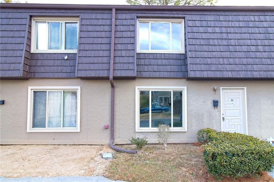 3/2 Buydown Available! Secure a Lower Interest Rate & Save Big!
Discover comfort, style, and savings in this energy-efficient townhome—now with an exclusive 3/2 buydown incentive from our preferred lender! This 2-bedroom, 1.5-bathroom gem is designed for year-round comfort with a brand-new high-efficiency HVAC and advanced privacy windows that flood the home with natural light while keeping your energy costs low. Beyond the home itself, stress-free living awaits—your HOA covers water, gas, sewer, exterior maintenance, pest control, trash, and amenities including a pool, tennis courts, and a dog park.
Prime Location – Just minutes from Life University, Kennesaw State, and The Battery, with easy access to major highways, shopping, and dining.
Convenience at Your Doorstep – Two assigned parking spaces plus ample guest parking.
Inside, you’ll love the fresh LVP flooring, modern color palette, and move-in-ready feel. The dining room overlooks a newly fenced, private backyard—ideal for morning coffee or weekend BBQs. Upstairs, two spacious bedrooms feature walk-in closets, carpeting, and a full bathroom. The practical yet stylish kitchen offers ample cabinet space, while the oversized laundry room provides extra storage.
?? Take advantage of the price adjustment and this rare lender incentive before it’s gone! Schedule your tour today