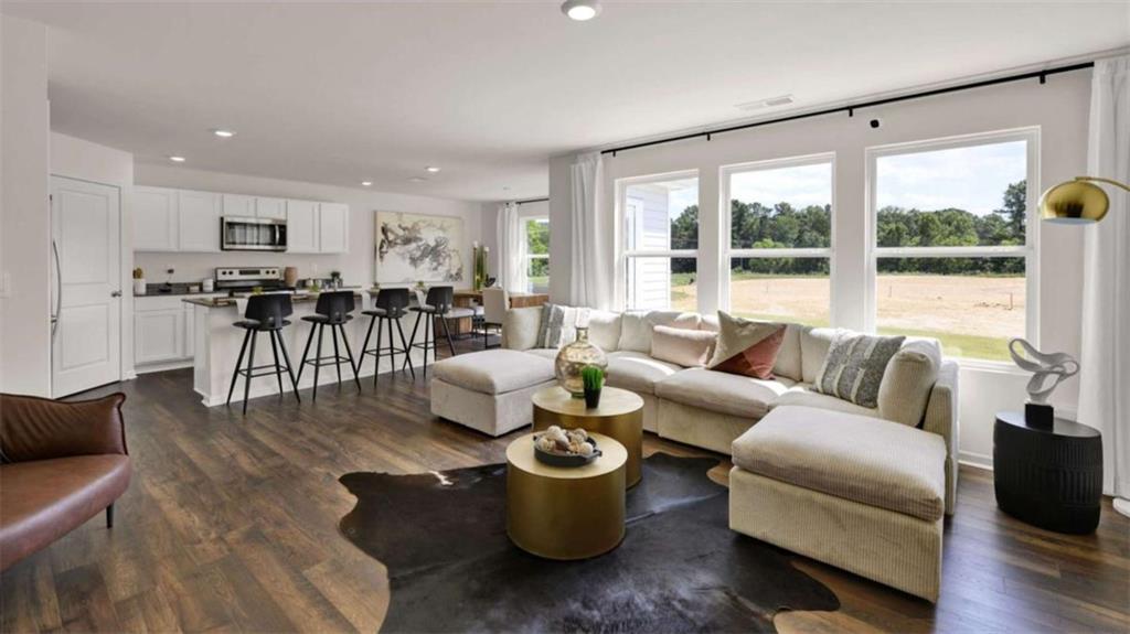 5453 Baybrook Circle