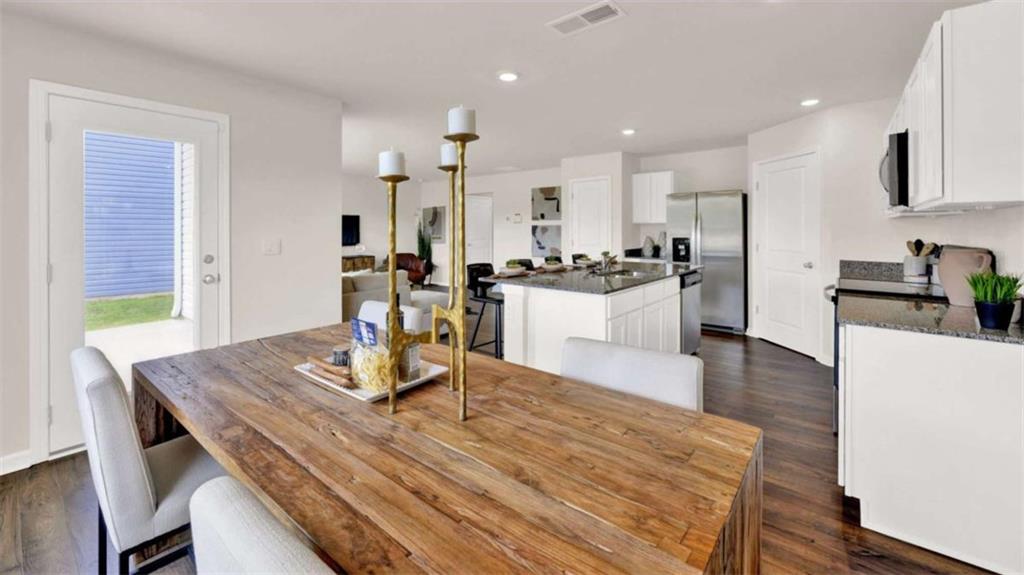 5453 Baybrook Circle