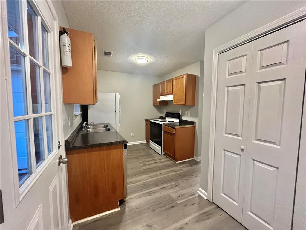 3743 Oakwood Hills Drive