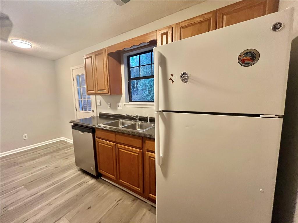 3743 Oakwood Hills Drive