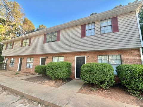 Multifamily For Sale - 3743 Oakwood Hills Drive<br/> Oakwood, GA 30566