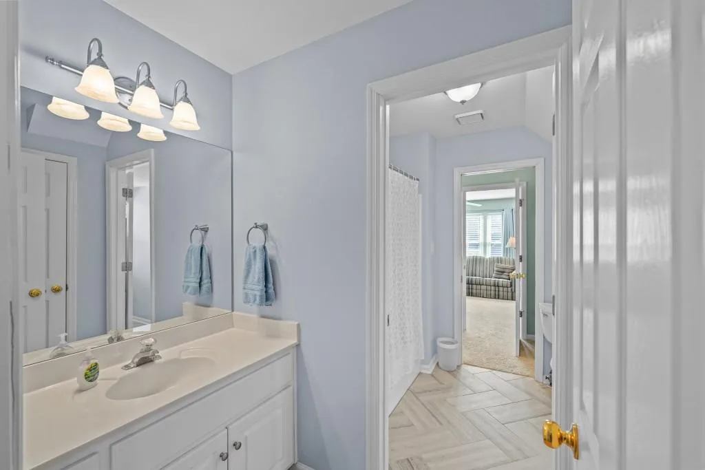 Kennesaw, Georgia 30144, United States, 4 Bedrooms Bedrooms, ,4 BathroomsBathrooms,Residential,Pending,4541