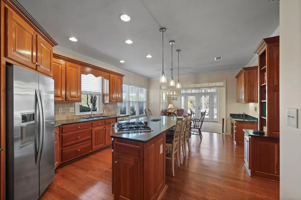 Kennesaw, Georgia 30144, United States, 4 Bedrooms Bedrooms, ,4 BathroomsBathrooms,Residential,Pending,4541