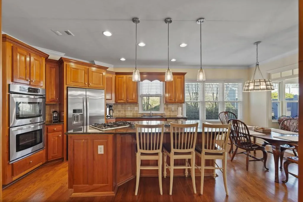 Kennesaw, Georgia 30144, United States, 4 Bedrooms Bedrooms, ,4 BathroomsBathrooms,Residential,Pending,4541