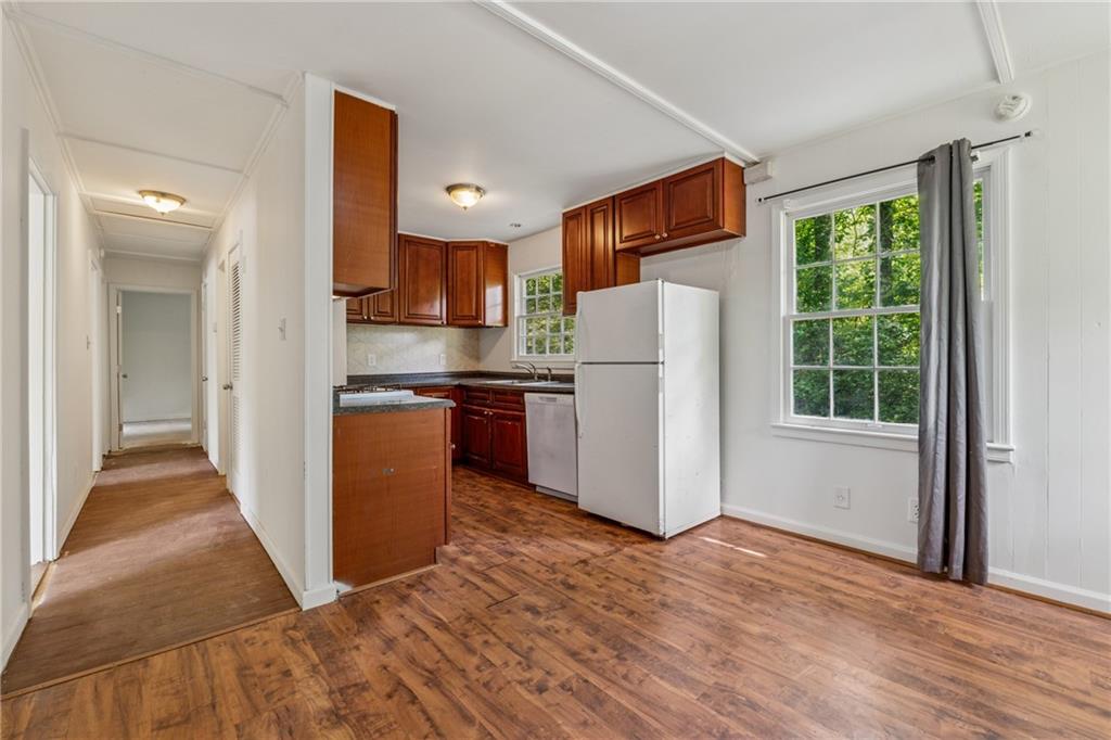 2015 Twelve Oaks Circle, Kennesaw, Georgia image 8