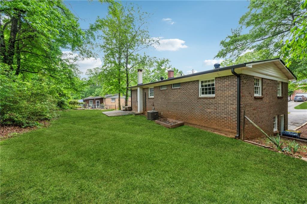 2015 Twelve Oaks Circle, Kennesaw, Georgia image 24