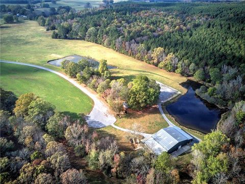 1195 GRADY Road Rockmart GA 30153