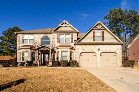 Homes For Sale - 1979 Trinity Mill Drive<br/> Dacula, GA 30019