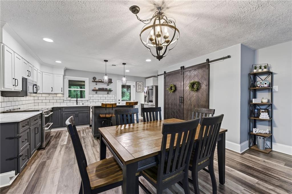 489 Pelican Circle
