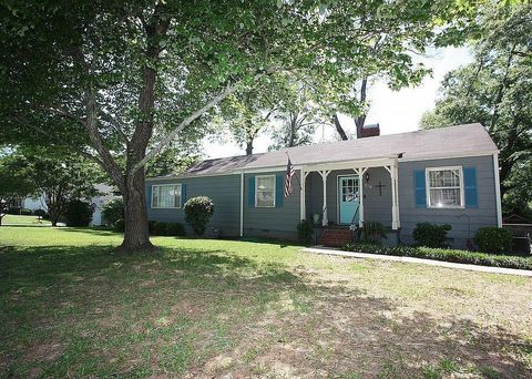 Homes For Sale - 310 N Lee Street<br/> Troup County, LaGrange, GA 30240