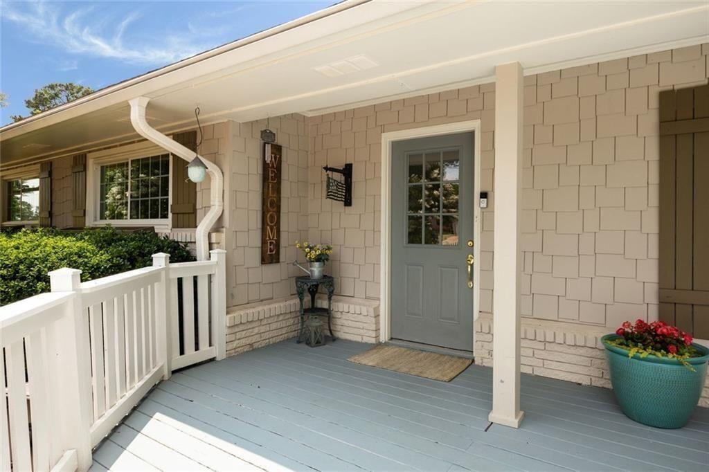 1100 Tuxedo Drive
