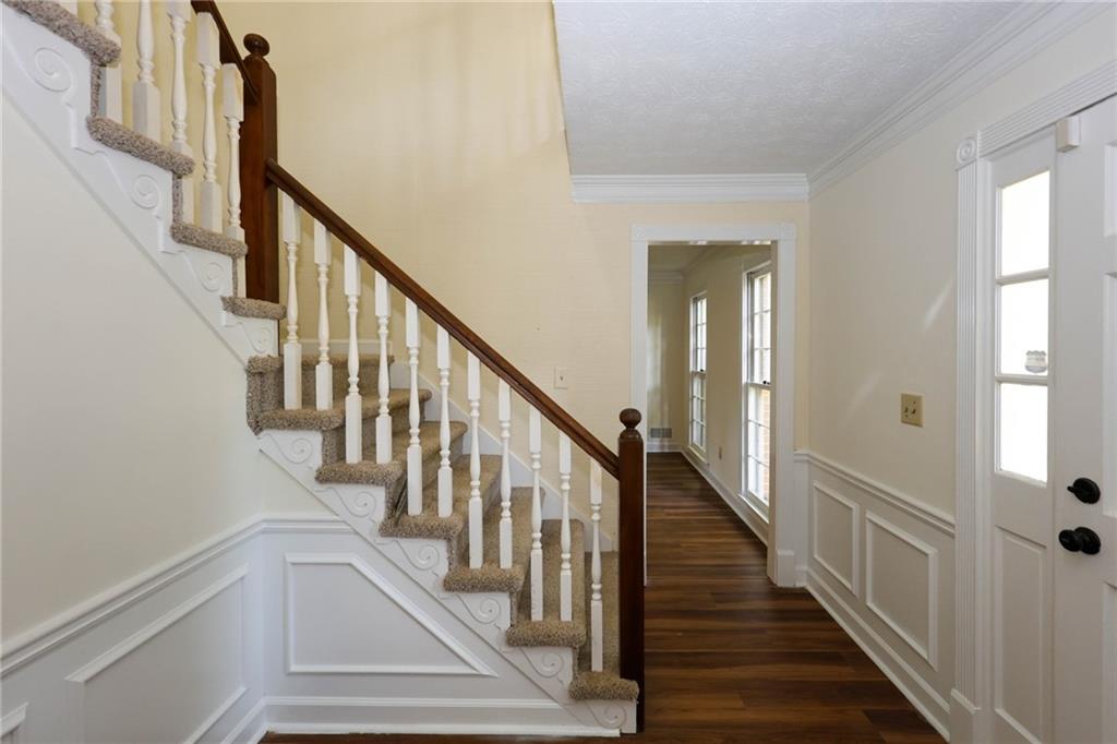 4128 Mayflower Court