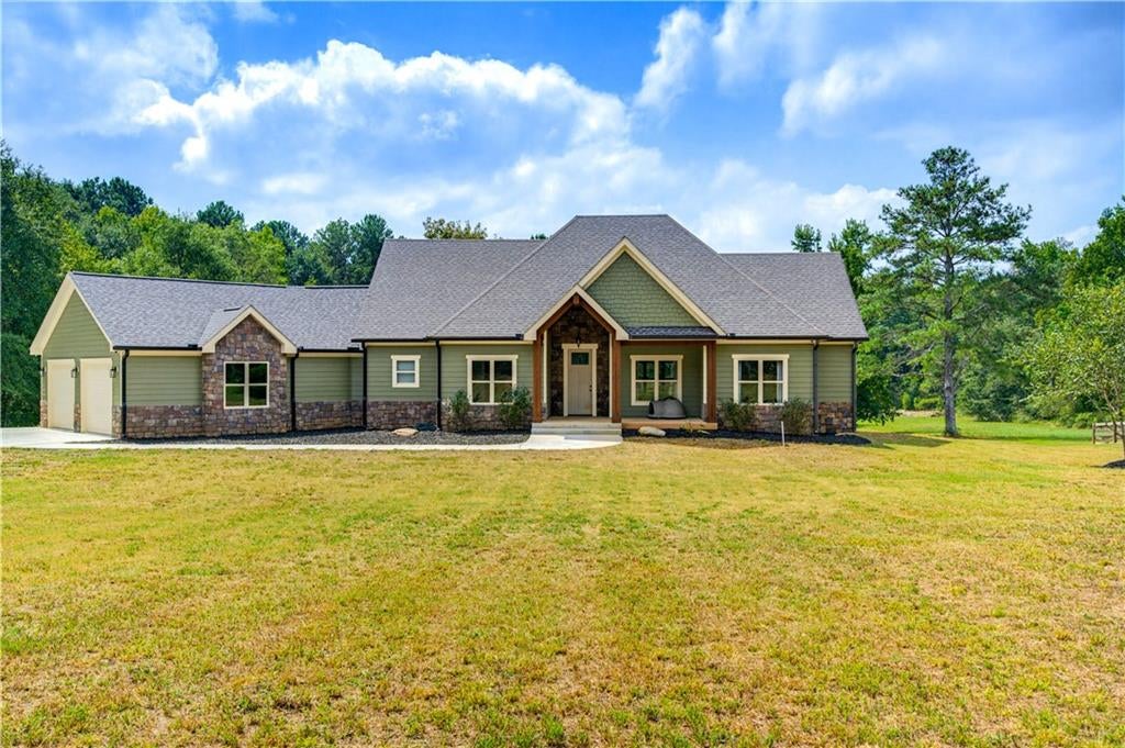 900 John W Breedlove Road