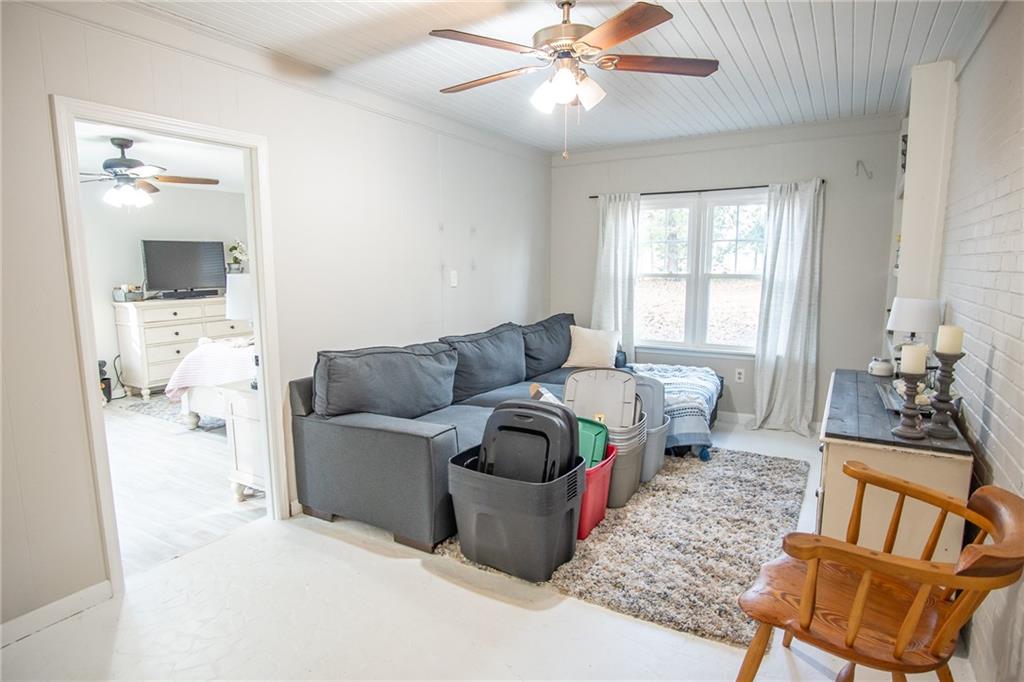 Cayuga Forest - Residential Lease