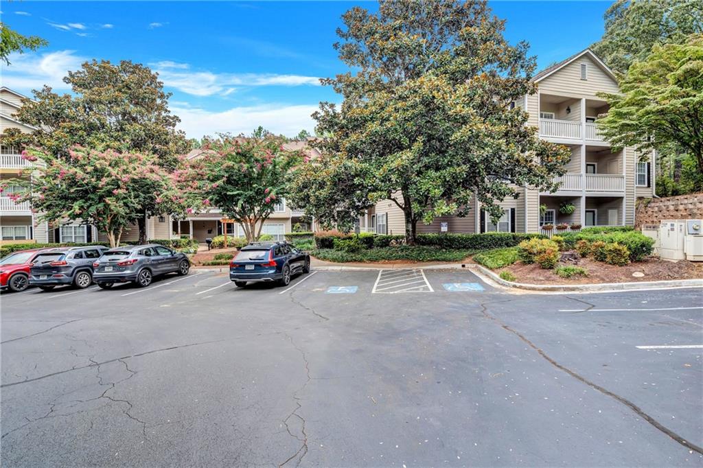 1250 Parkwood Circle SE 1113