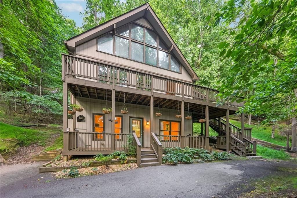 810 Little Pine Mountain Road