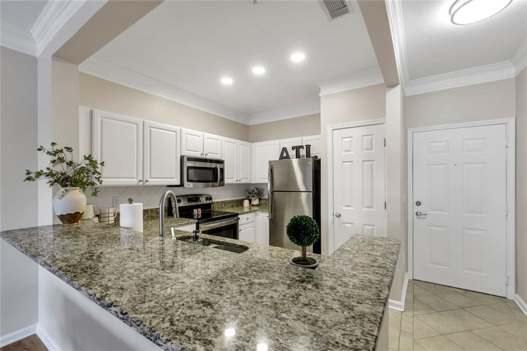 1850 Cotillion Drive 2118
