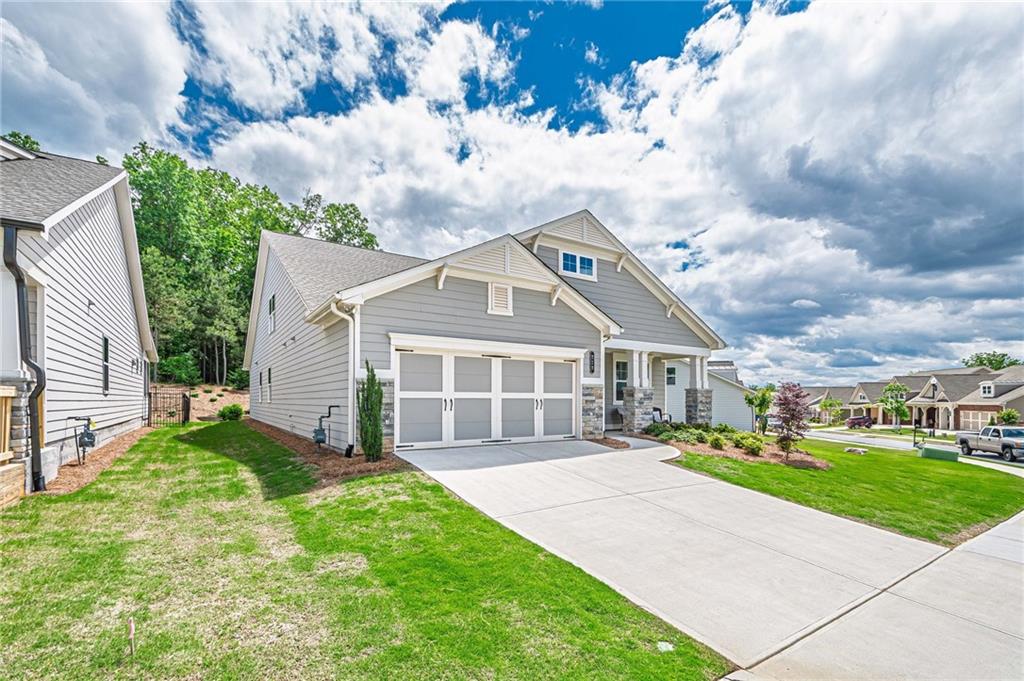 213 Hickory Bluffs Parkway, Canton, Georgia image 3