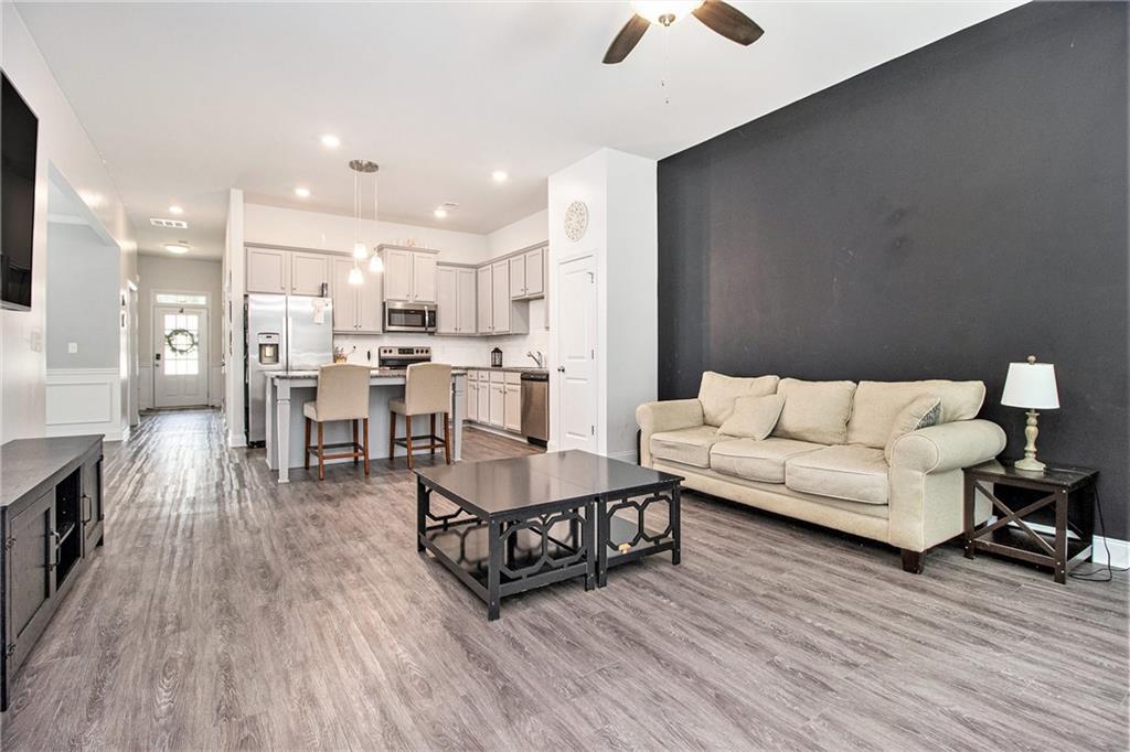 515 Vandenburg Drive, Villa Rica, Georgia image 15