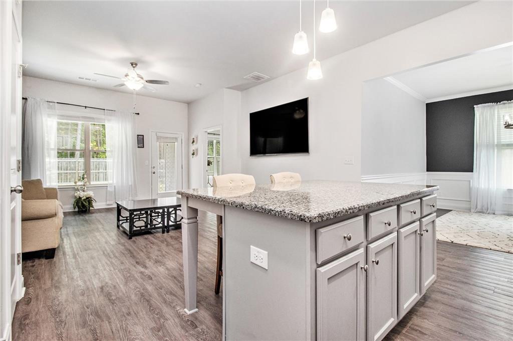 515 Vandenburg Drive, Villa Rica, Georgia image 9