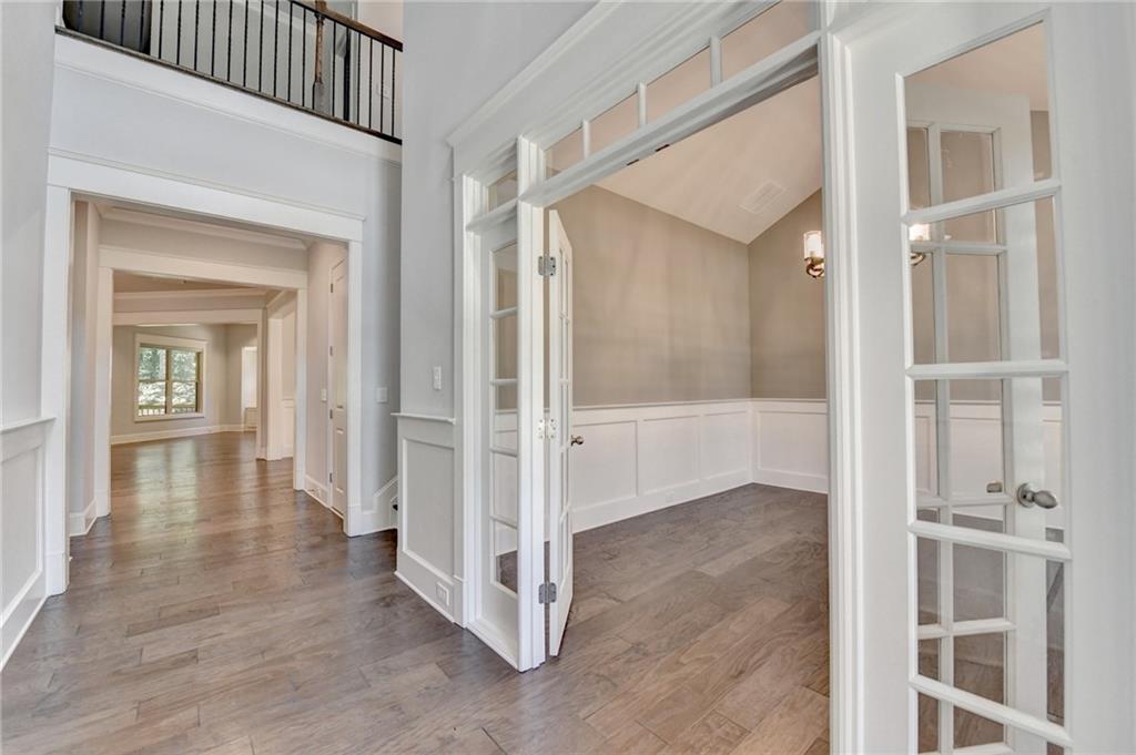 925 Settles Creek Way