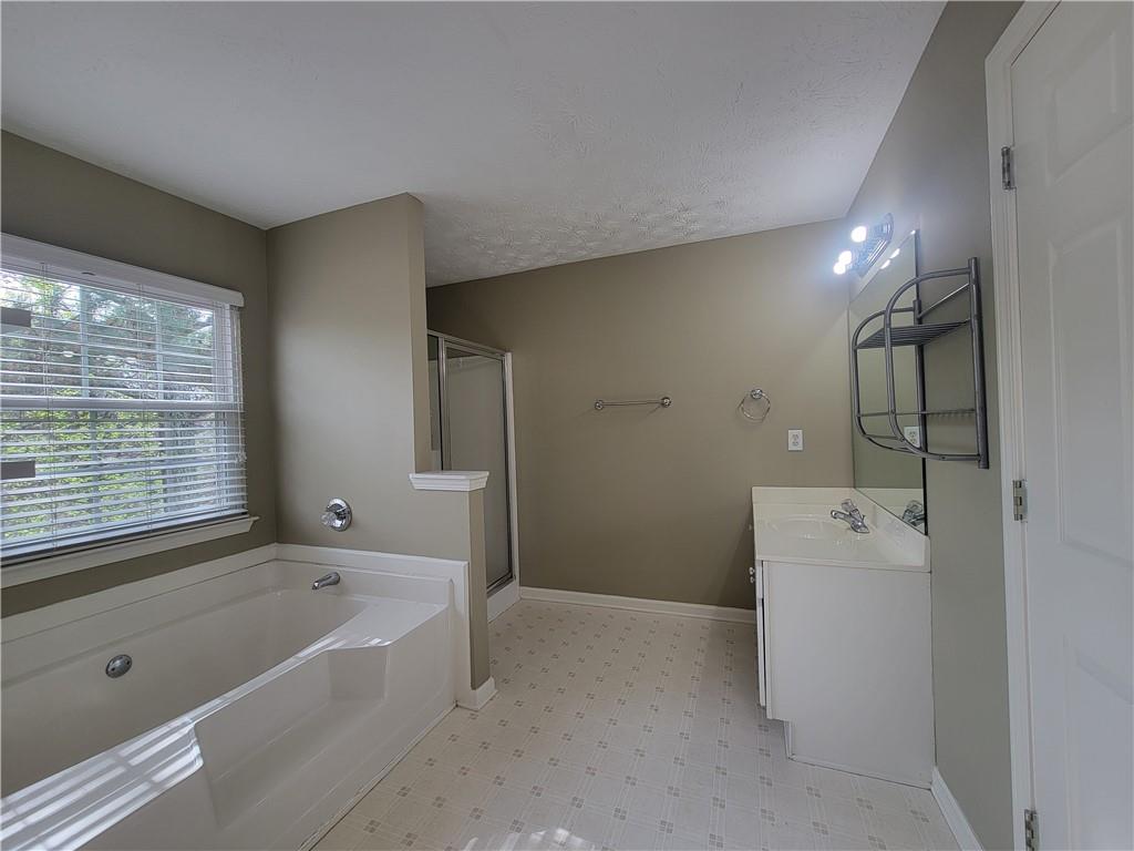 1535 Wilkes Crest Drive, Dacula, Georgia image 38