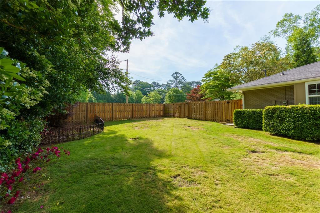 690 Glenforest Road, Sandy Springs, Georgia image 24