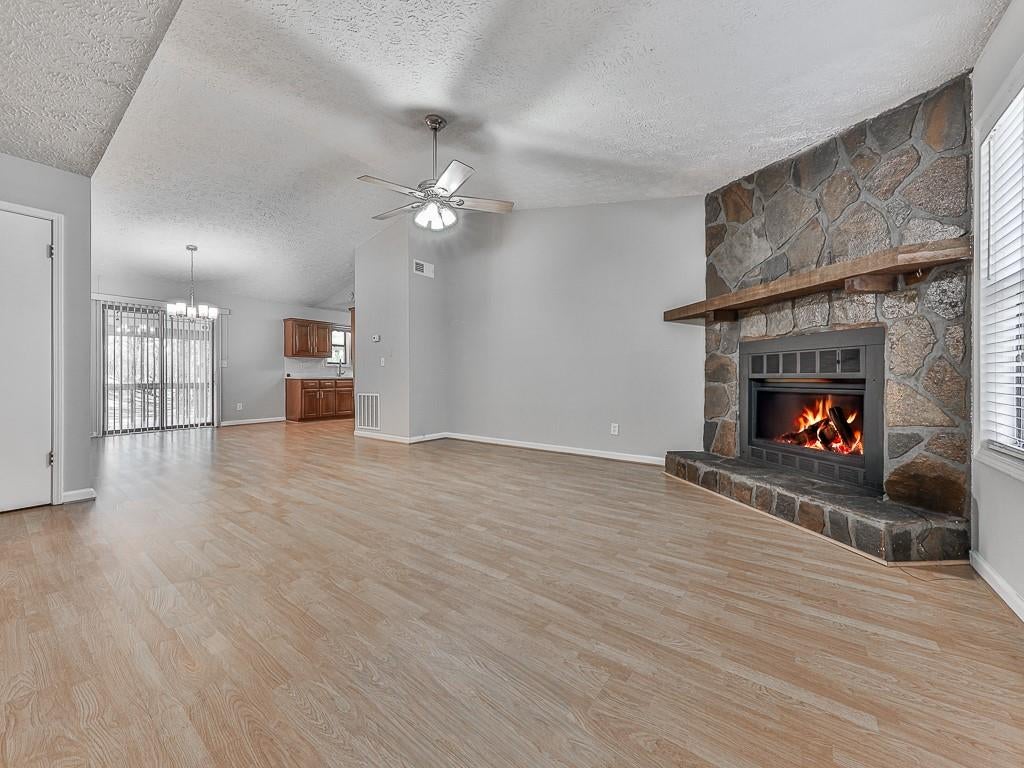 5506 Vaughn Road