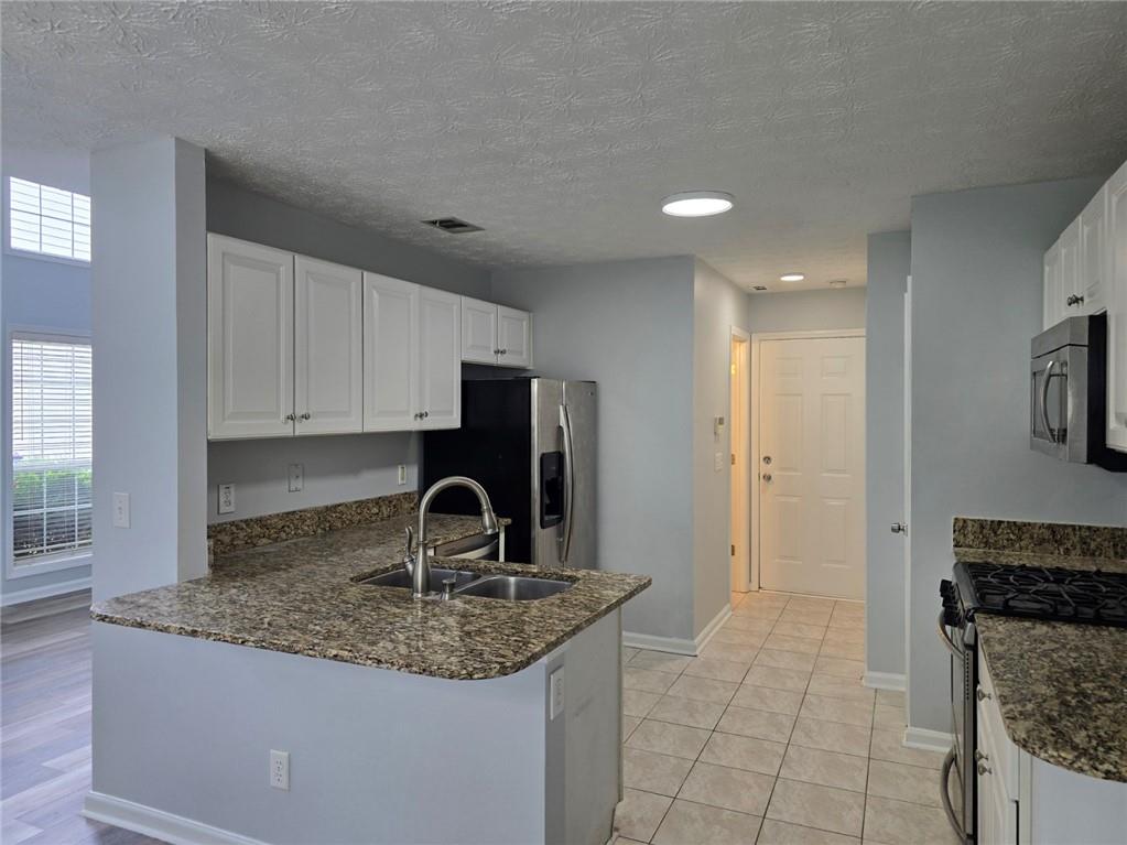 Avensong - Residential Lease