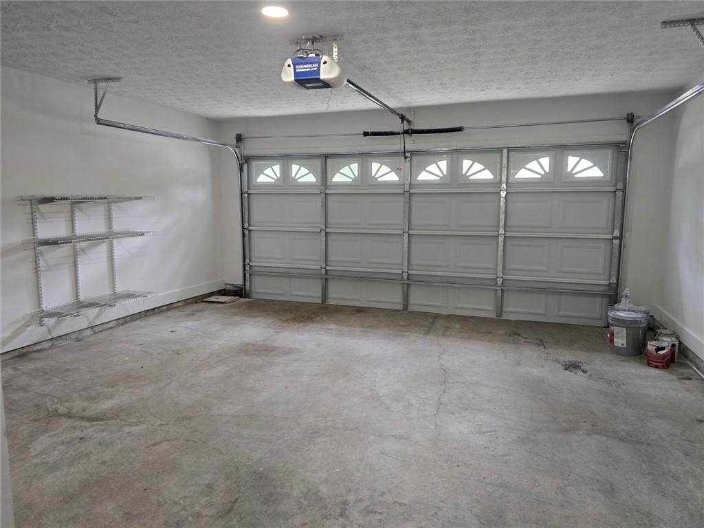 Avensong - Residential Lease