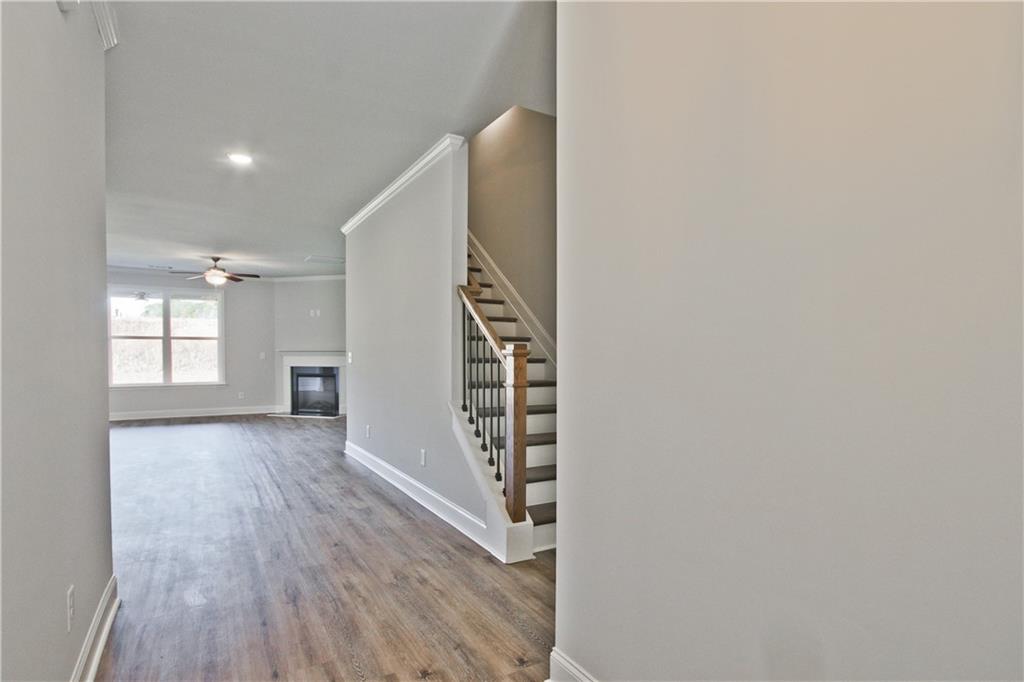 1401 Sunny Valley Lane