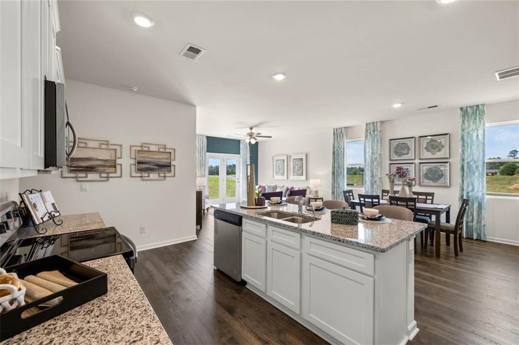 12000 Conrad Cir, Hampton, Georgia image 9