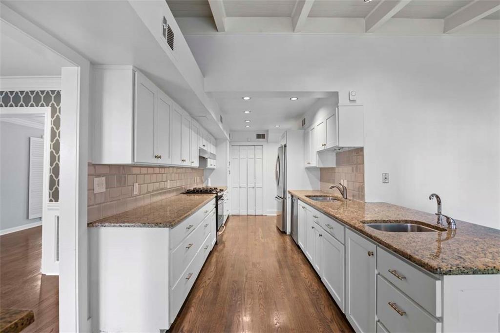 1400 N Morningside Drive NE