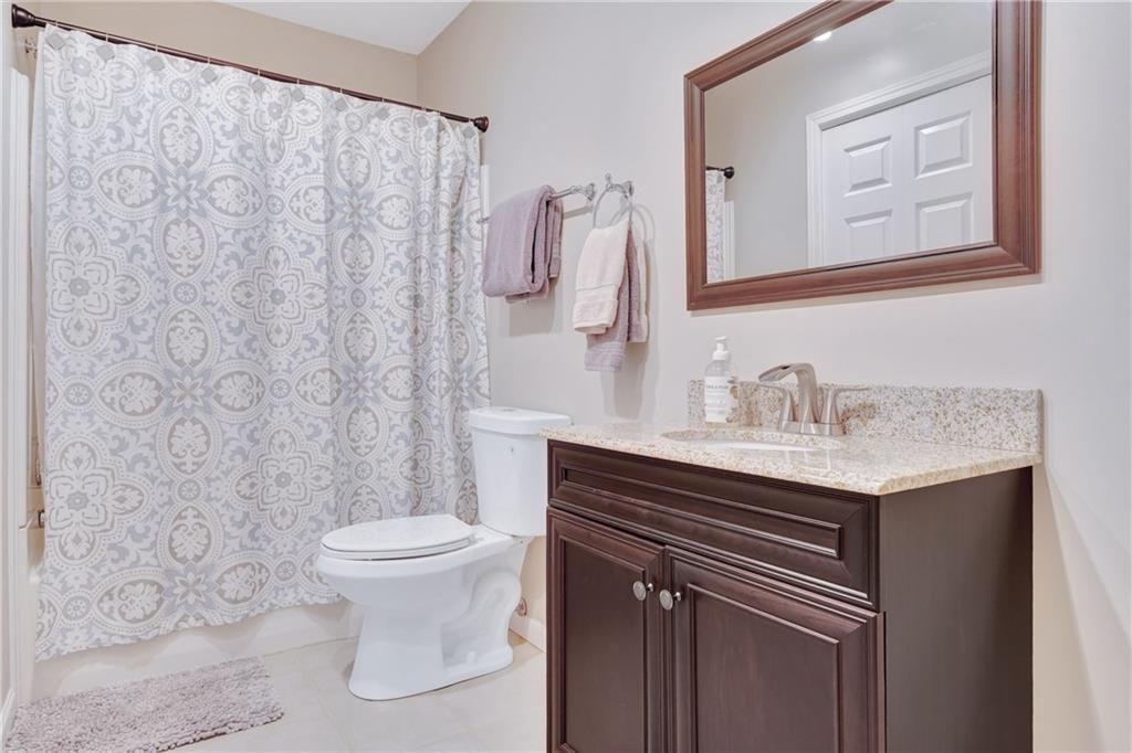 3788 Chattahoochee Summit Drive #22, Atlanta, Georgia image 6