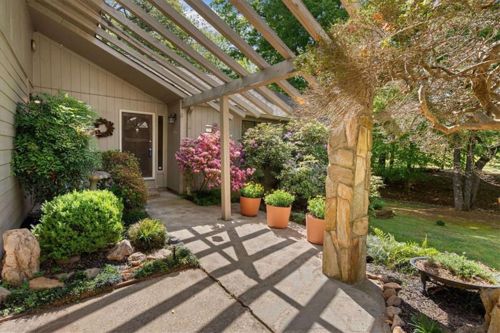 4962 Cherrydale Drive