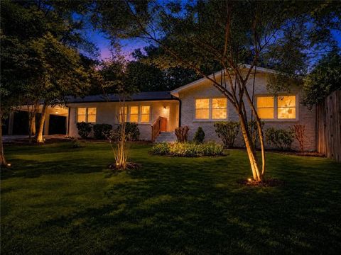 Homes For Sale - 1522 Wilson Circle<br/> Cobb County, Marietta, GA 30064
