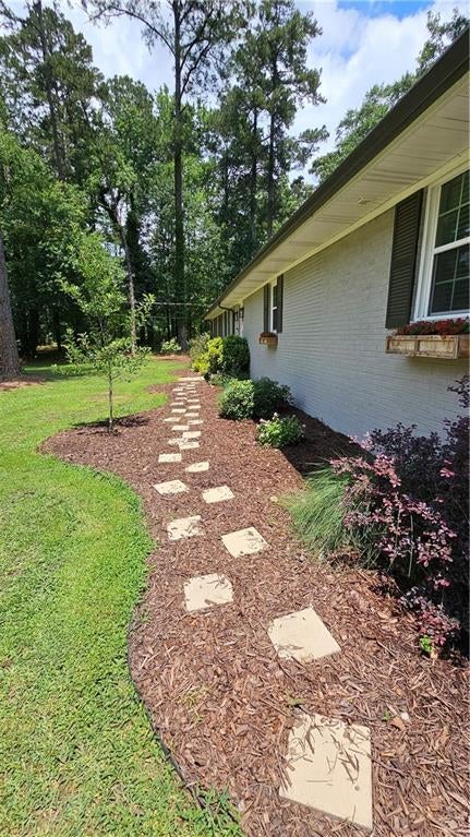 1581 Lost Mountain Road