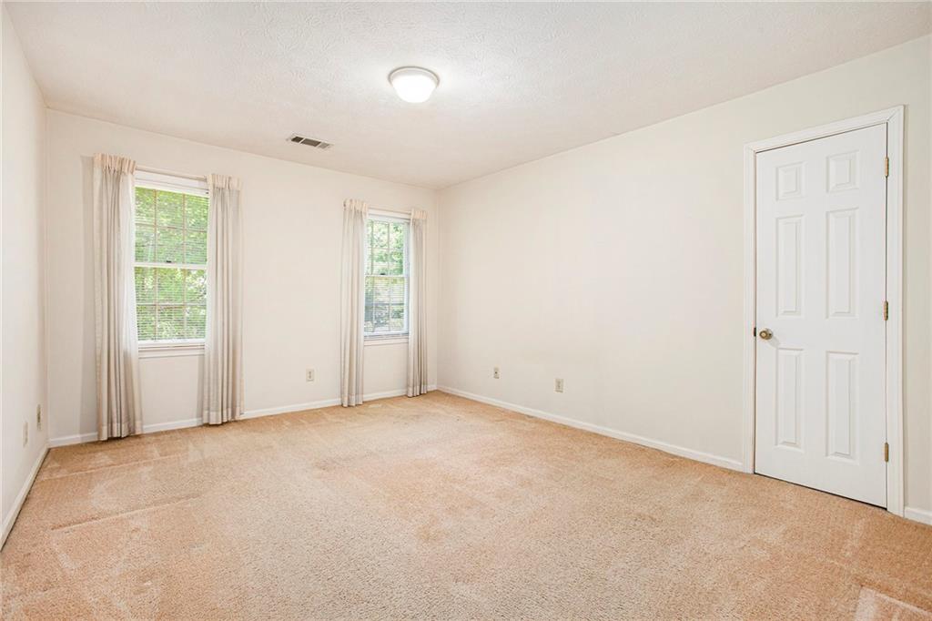 5136 Wentworth Drive, Peachtree Corners, Georgia image 28